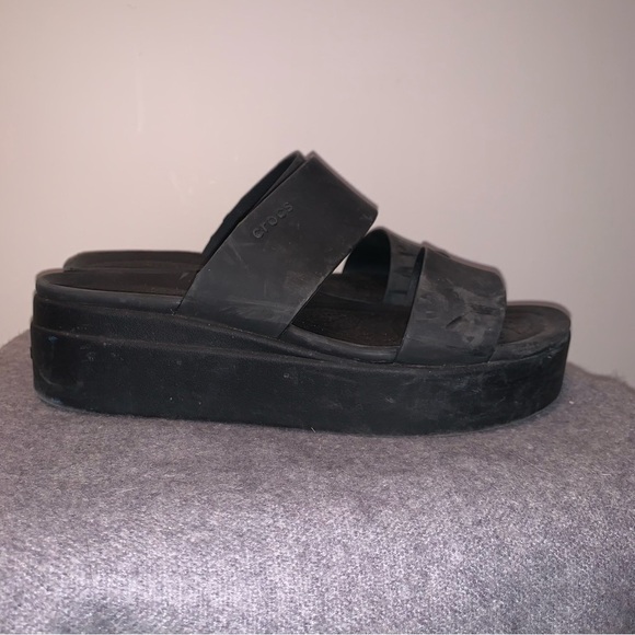 Croc Black Platform Sandals 9 - Picture 7 of 9